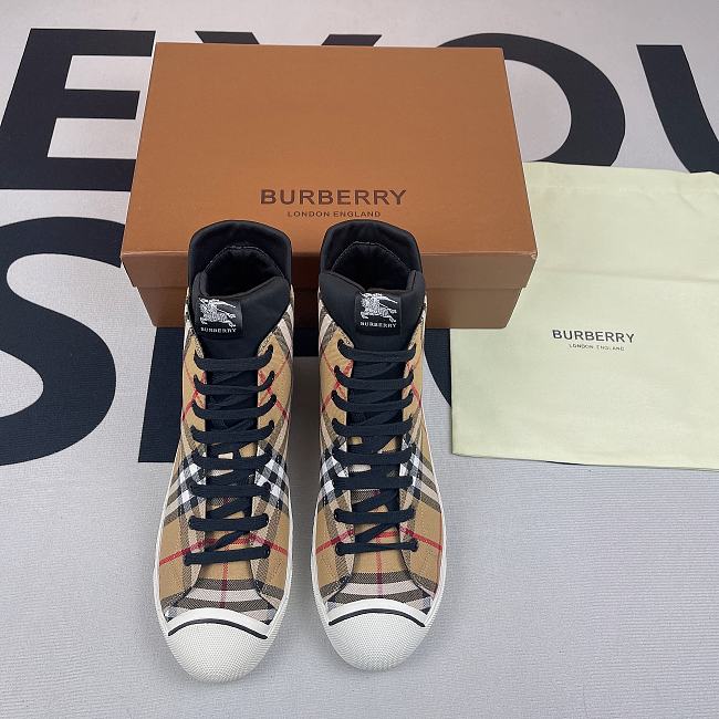 Burberry High Sneaker - 1
