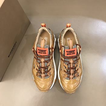 Burberry Union Sneakers 01
