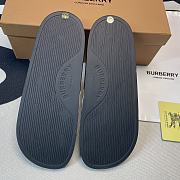 Burberry Unisex slipper 01 - 2