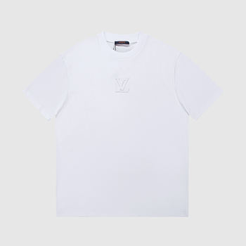 	 Louis Vuitton T-Shirt 06