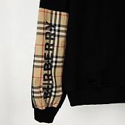 	 Burberry Outerwear 07 - 5