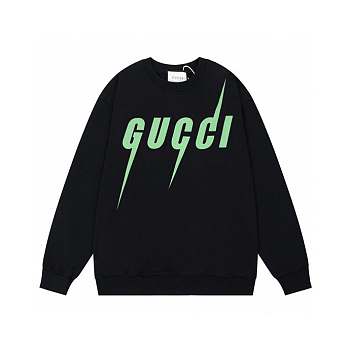 	 Gucci Sweater 32