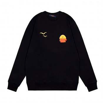 	 Louis Vuitton Sweater 28