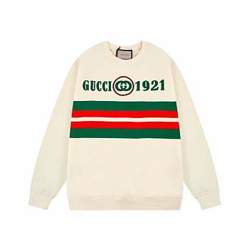 	 Gucci Sweater 50