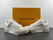 Louis Vuitton Trainer Sneaker Beige - 4