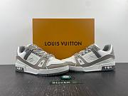 Louis Vuitton Trainer Sneaker Grey 1A9VOS - 3