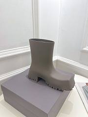 Balenciaga Trooper Rubber Boot In Grey - 5