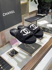 	 Chanel slides 02 - 2