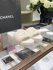 	 Chanel slides 04 - 2