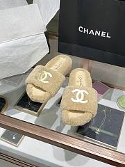 	 Chanel slides 07 - 3