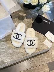 	 Chanel slides 16 - 1