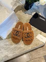 	 Chanel slides 19 - 1
