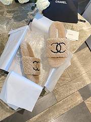 	 Chanel slides 21 - 5