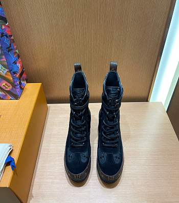 Louis Vuitton Laureate Desert Black Croc Leather Monogram Boots
