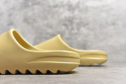 Adidas Yeezy Slides 'Desert Sand' FW6344 - 2