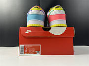 Nike Dunk Low SE Easter DD1872-100  - 2