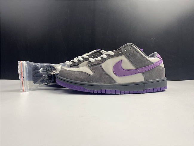 Nike Dunk SB Low Purple Pigeon 304292-051  - 1