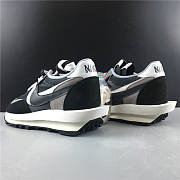 Nike Sacai x Black and White Gray BV0073-001 - 2