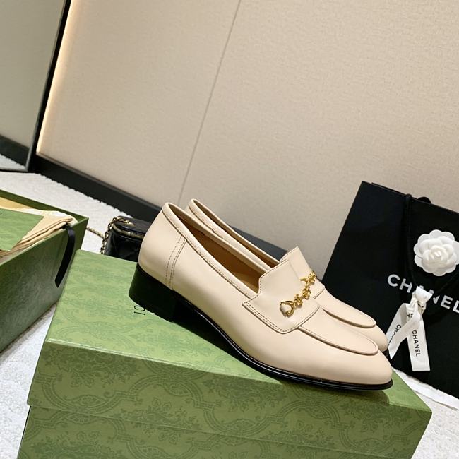 Gucci Loafer Cream With Horsebit - 1