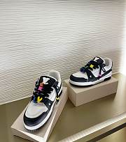 	 Louis Vuitton Street Style Sneaker 03 - 4