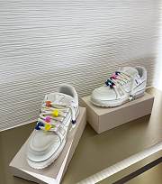 	 Louis Vuitton Street Style Sneaker 05 - 4