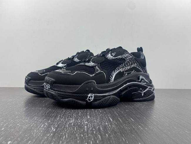 Balenciaga Triple S Sketch Sneaker in black and white double foam and mesh 536737W3SRB1090 - 1