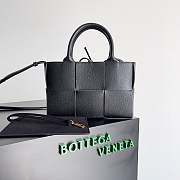 Bottega Veneta Medium Arco Tote Bag Black - 1