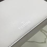 Valentino Leather Crossbody WhiteBlack Bag 23x7x14cm - 5