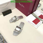 Roger Vivier Stitching Buckle Mules In Leather Silver - 3