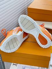 Louis Vuitton V.N.R cloth low trainers worn Orange - 5
