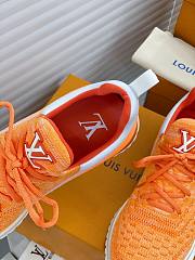 Louis Vuitton V.N.R cloth low trainers worn Orange - 3