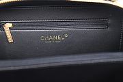 Chanel CC Filigree Vanity Case Quilted Diamond Large Beige/Black 21cm - 2