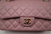 Chanel Classic Double Flap Quilted Iridescent Caviar Gold-tone Medium Pink 23cm - 2