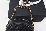 Chanel Black Quilted Caviar Leather Round CC Filigree Crossbody Bag 15cm - 2