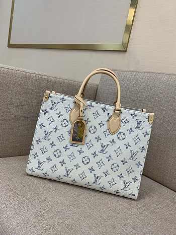 LV onthego MM bag white  35*27*14cm