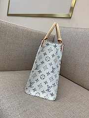 LV onthego MM bag white  35*27*14cm - 3