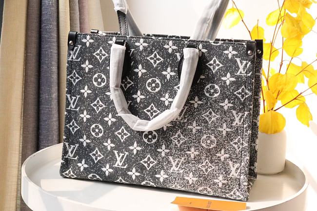 LV onthego bag 35*27*14cm - 1