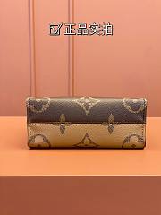 LV onthego BB bag yellow-brown   27*18*3CM - 4