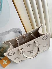 LV M45494 onthego cream 35*27*14 cm - 4