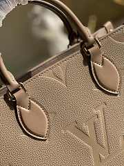 LV M45659 onthego bag brown 25*19*11.5cm - 6