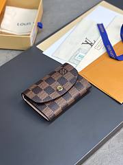 LV wallet black and brown plaid  11*8cm  - 3