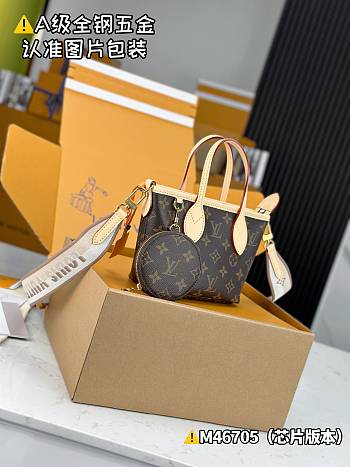 LV  M46705  NEVERFULL BB bag Hardware 24*14*cm