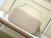 LV Neverfull MM Light Beige with gradient  effect  31*28*14cm - 3