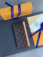 LV long orange wallet  19*10CM - 6