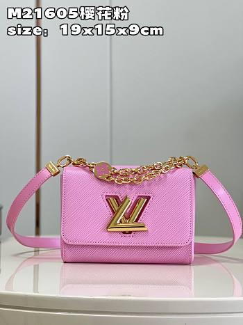 LV Twist bag M21605 Sakura powder 19*15*9cm