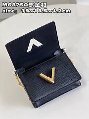 LV twist belt bag M68750 black and gold buckle 19*13.5*4.2cm - 4