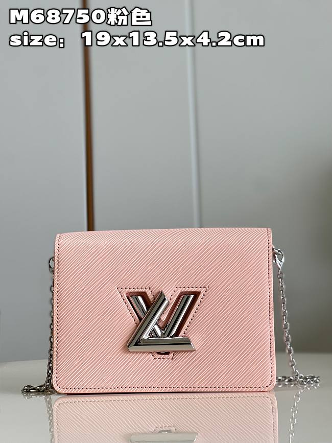 LV twist belt bag M68750 pink  19*13.5*4.2cm - 1