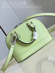 Louis Vuitton M82403 Nano Alma Vert Noto Green  18*12* 8 cm - 3