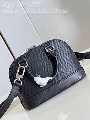 Louis Vuitton M81945  Nano Alma Black 18*12*8cm - 1