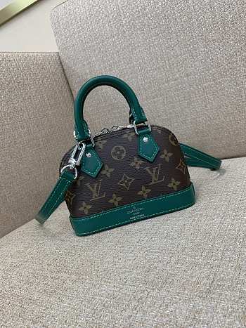 LV Nano Alma bag green 18*12*8cm